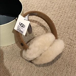 Ugg Earmuffs NWT
